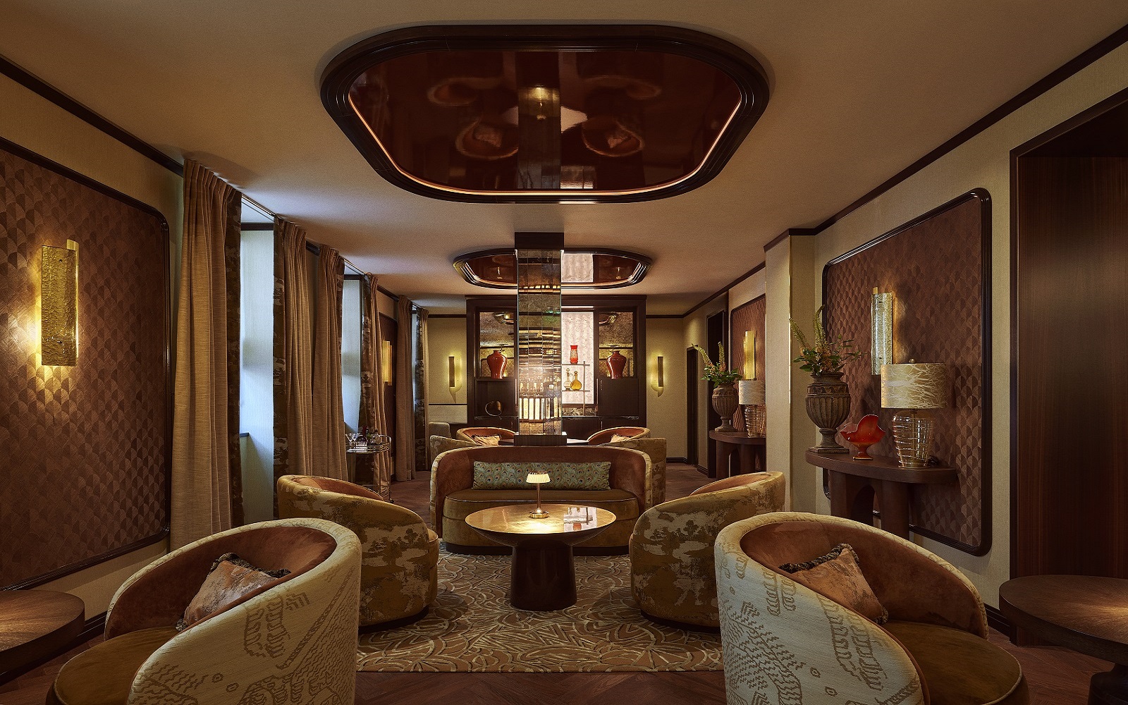 Hôtel La Bourdonnais is designed by interior architect Oscar Lucien Ono, founder of Maison Numéro 20,