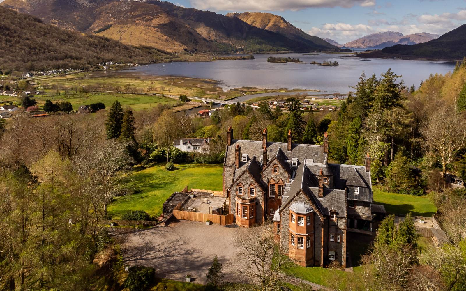 Newmor Glencoe house