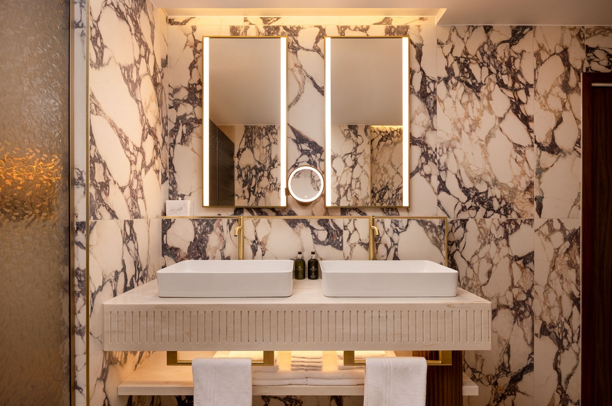 bathroom Hilton Bankside