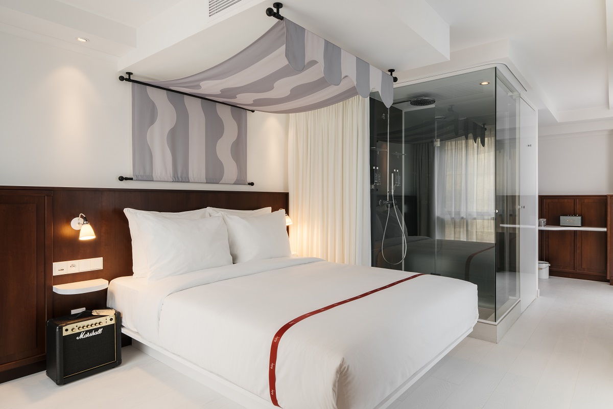 guestroom in Ruby Lilou with fabric canopy