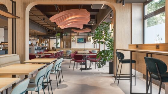 WeWantMore has rethought the lobby of ibis Antwerp Centrum