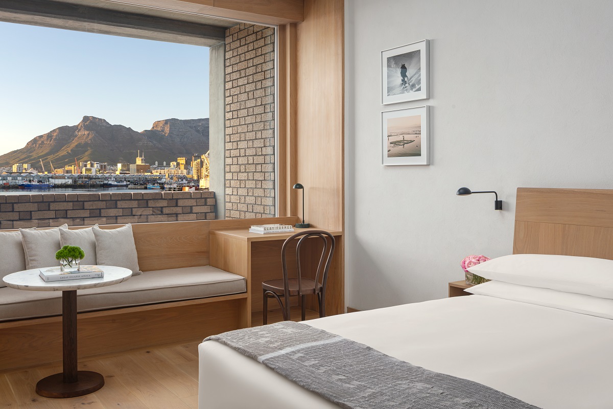 bed with mountain view in guestroomThe Cape Town EDITION_