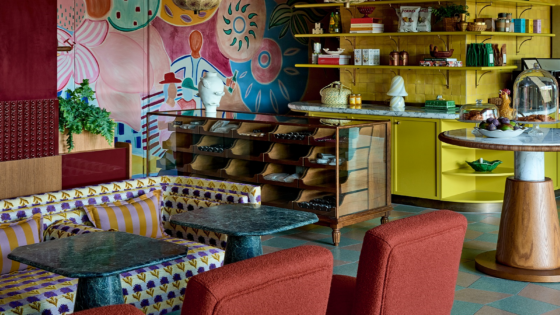 mural on the wall, yellow tiles, pattern and colour in Wilde amsterdam