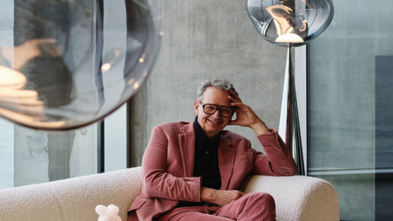 designer Tom Dixon on a couch discussing SANIPEX collaboration