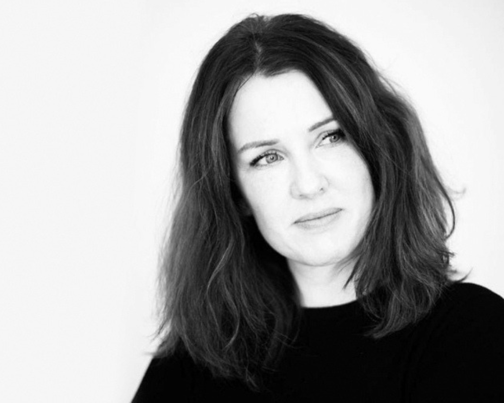 Sarah Roche headshot