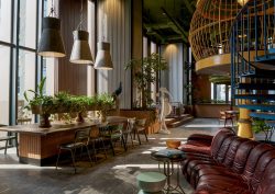 25hours Hotel The Oddbird Lobby
