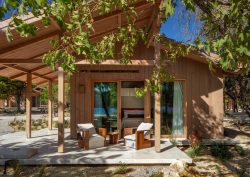 Ahãma_Living_Forest View_Cabana_External_View
