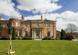 croquet on the lawn at The sinet Collection The Retreat at Elcot Park