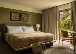 King Balcony Room_Hill House at Trailborn Mendocino_Courtesy of Trailborn Hotels & Resorts