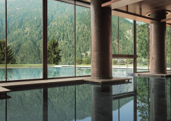 Lefay Dolomiti_Indoor Outdoor Pool