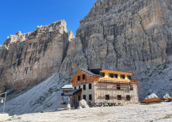 In the heart of the Brenta Dolomites, at 2,580 meters above sea level, Rifugio Alimonta